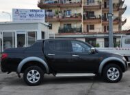 Mitsubishi L200 d.cab 2.5 di-d Intense